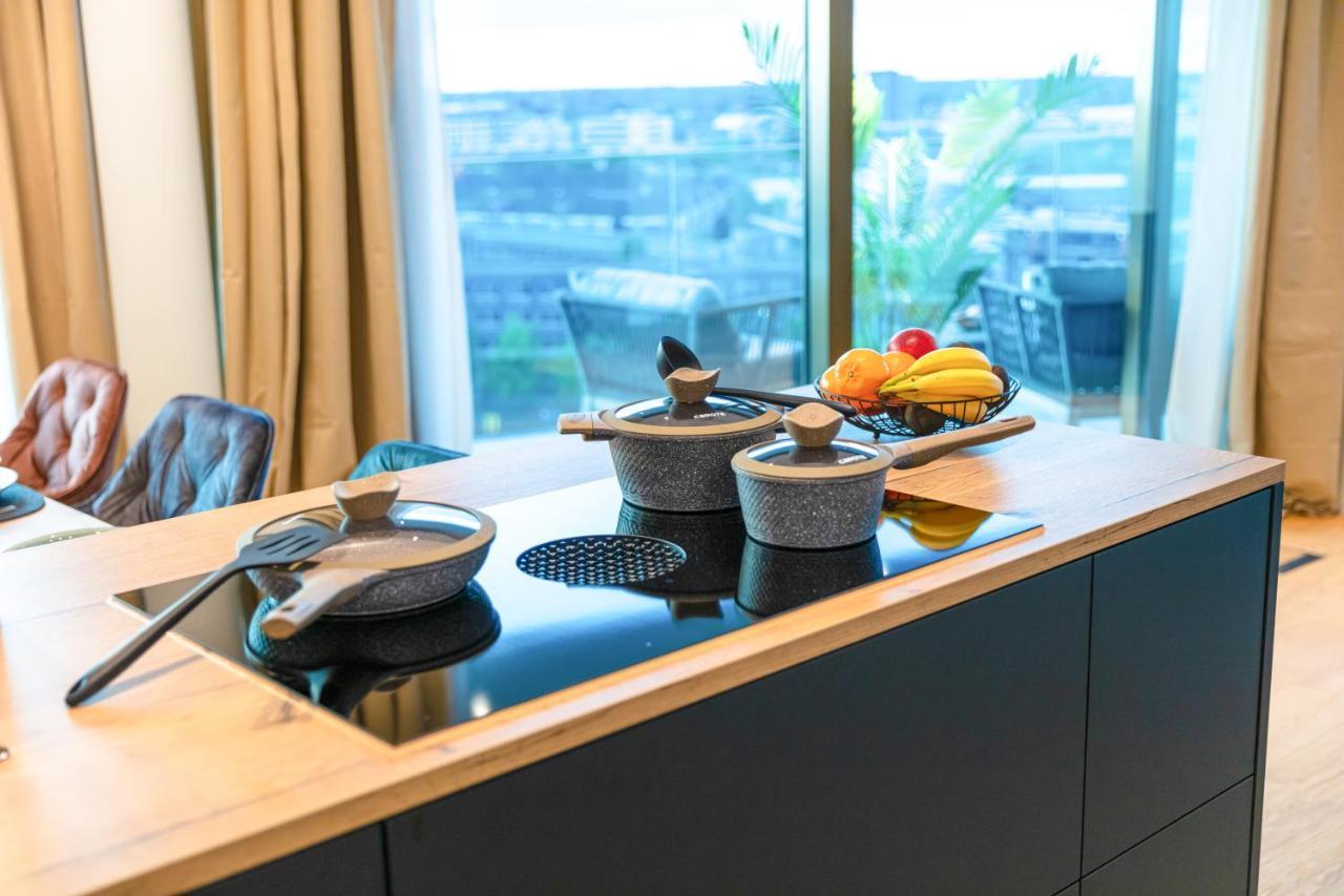 Cabana - Theview - Terrasse - Waterfront - Kostenloser Parkplatz - Wifi Oldenburg Exterior photo