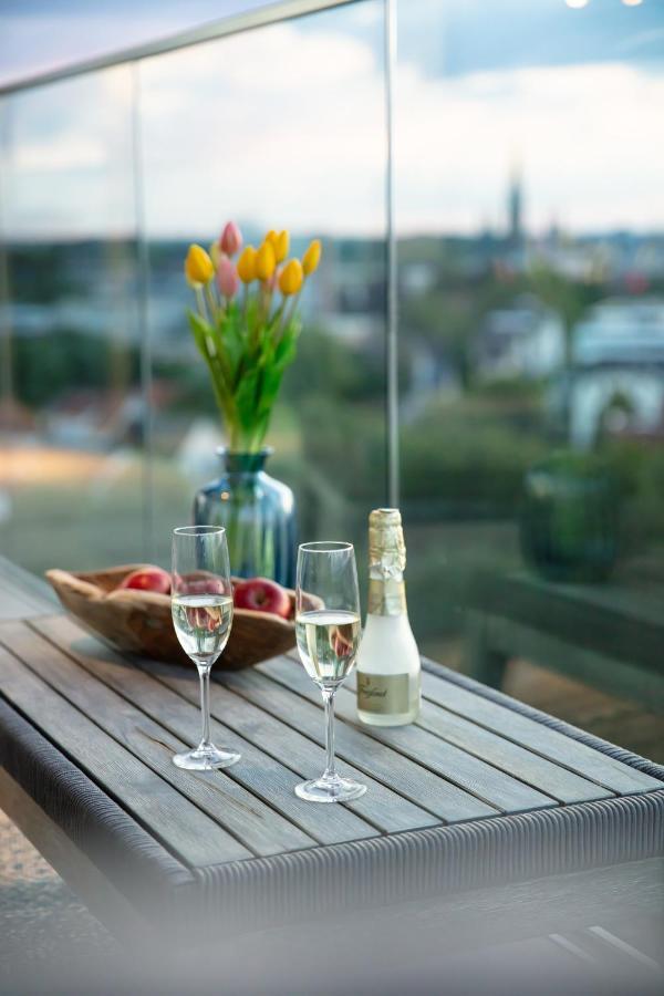Cabana - Theview - Terrasse - Waterfront - Kostenloser Parkplatz - Wifi Oldenburg Exterior photo